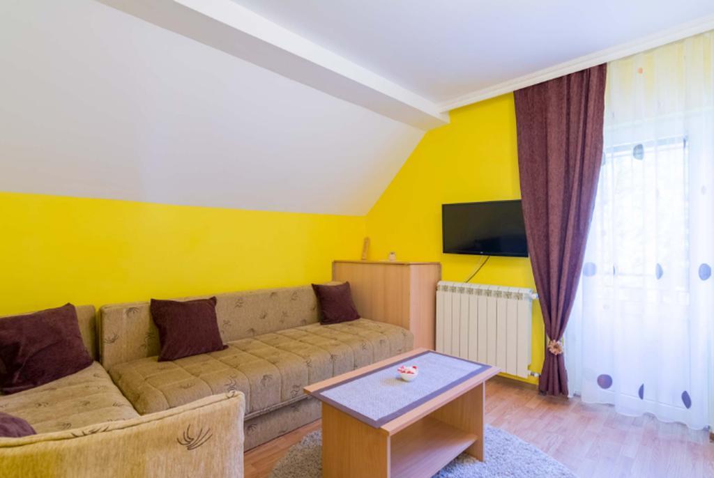 Apartments Junior زلاتيبور المظهر الخارجي الصورة