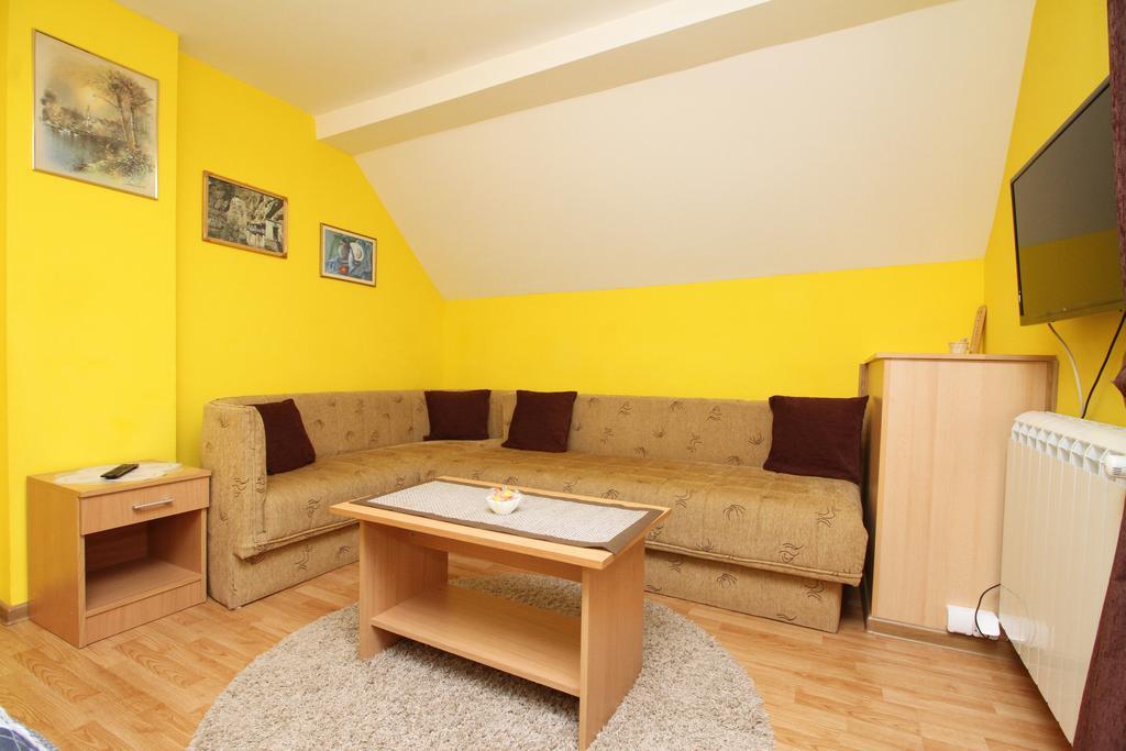Apartments Junior زلاتيبور المظهر الخارجي الصورة