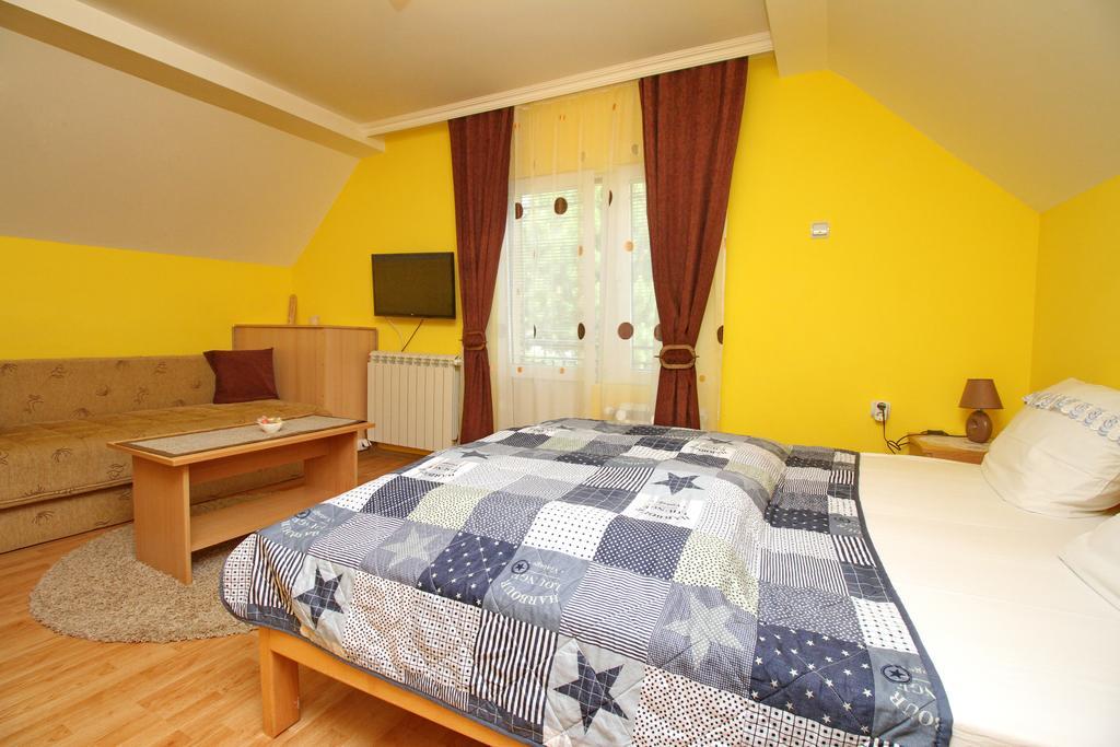Apartments Junior زلاتيبور المظهر الخارجي الصورة