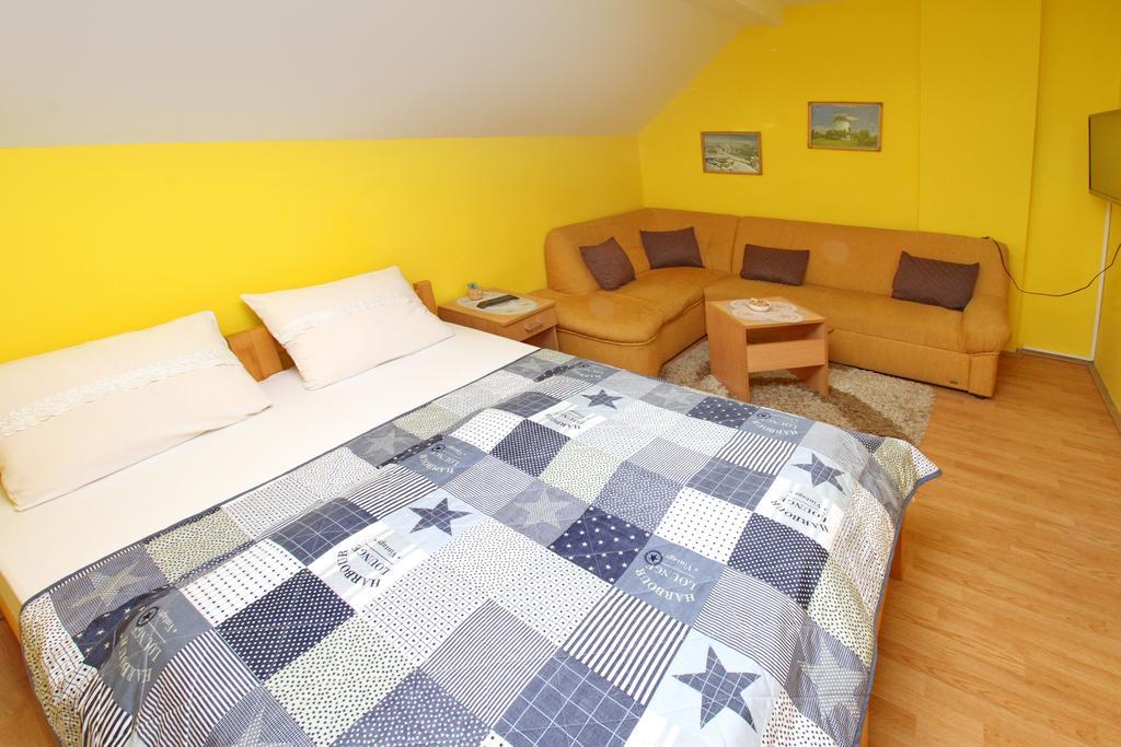 Apartments Junior زلاتيبور المظهر الخارجي الصورة