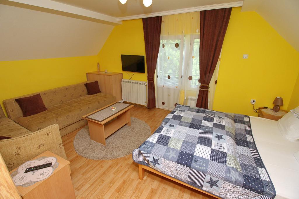 Apartments Junior زلاتيبور المظهر الخارجي الصورة